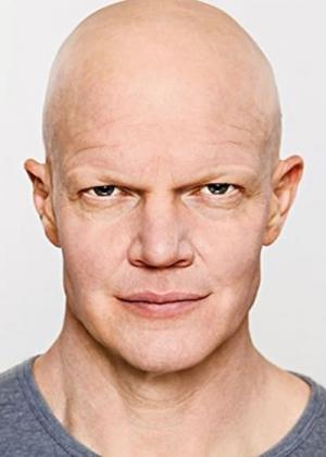 Derek Mears